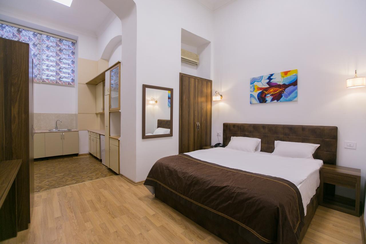 Malakhan Hotel Baku Ngoại thất bức ảnh