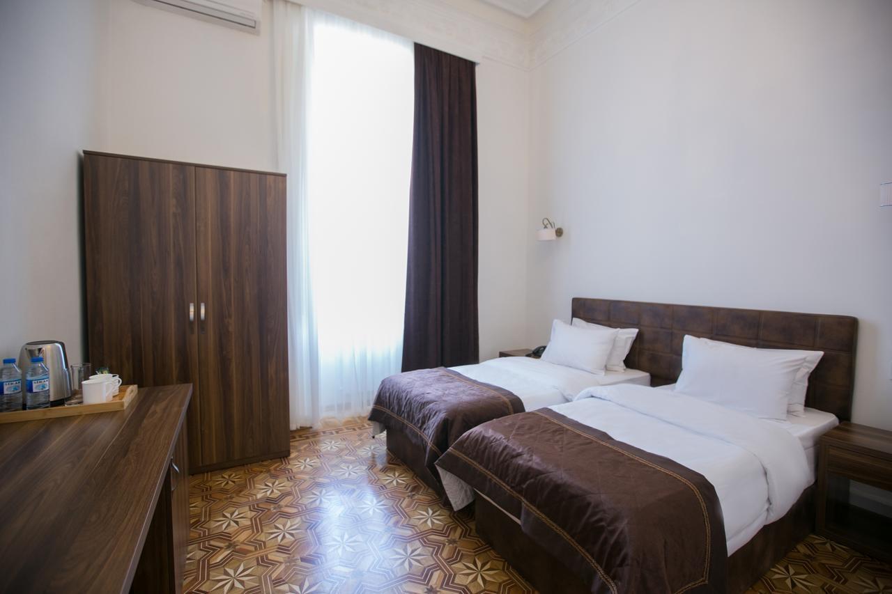 Malakhan Hotel Baku Ngoại thất bức ảnh
