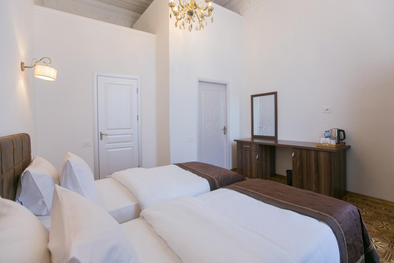 Malakhan Hotel Baku Ngoại thất bức ảnh