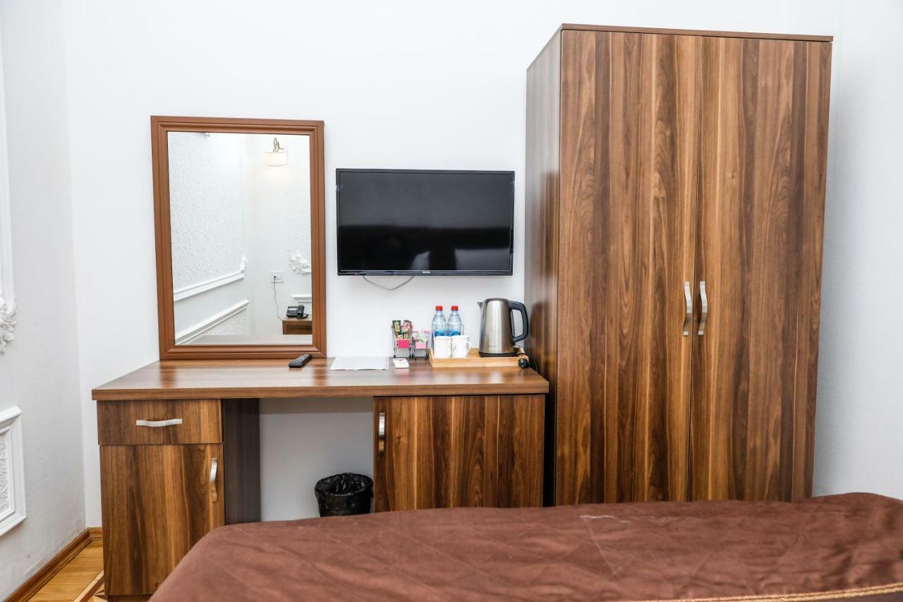 Malakhan Hotel Baku Ngoại thất bức ảnh