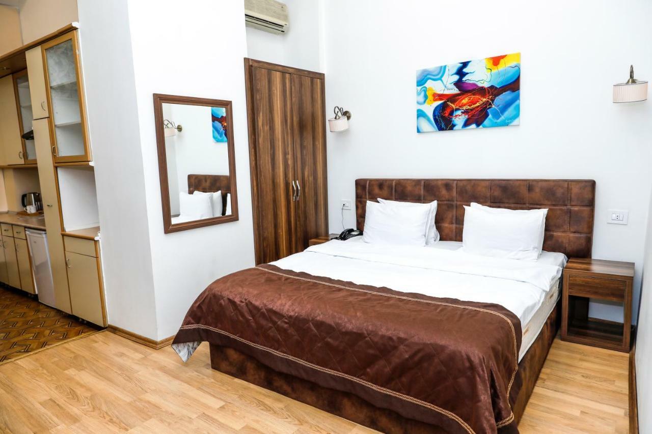 Malakhan Hotel Baku Ngoại thất bức ảnh